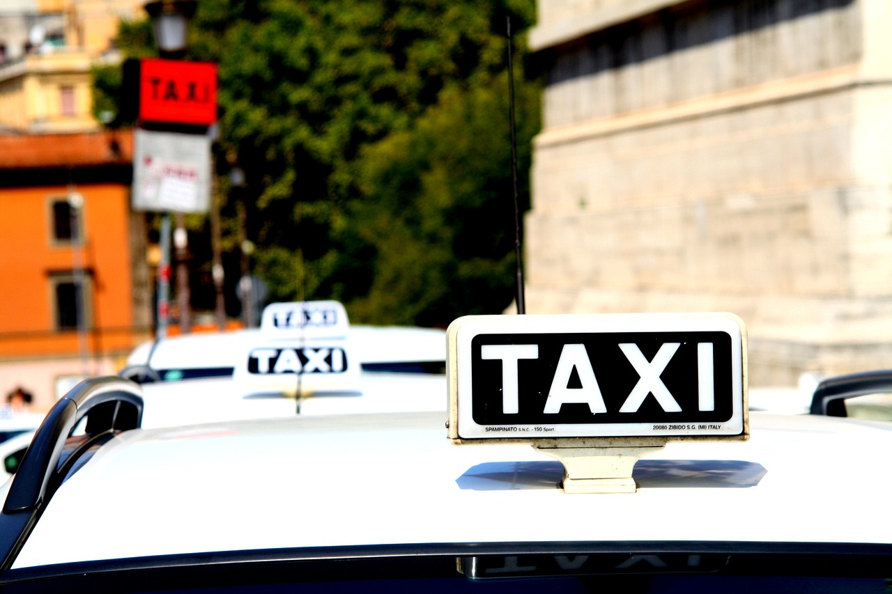 Comment joindre un taxi à Beauvais ?